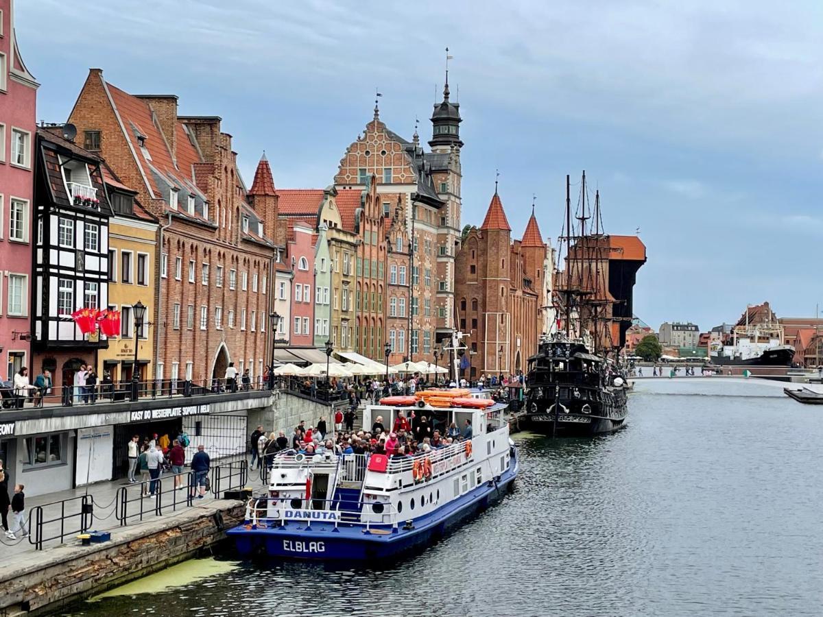 Apartamenty Michel Gdansk Centrum Boutique Hotel Esterno foto